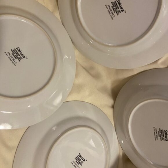 Set of (4) Debbie Mumm Snowman by Sakura Salad Plates 8" - Picture 7 of 9